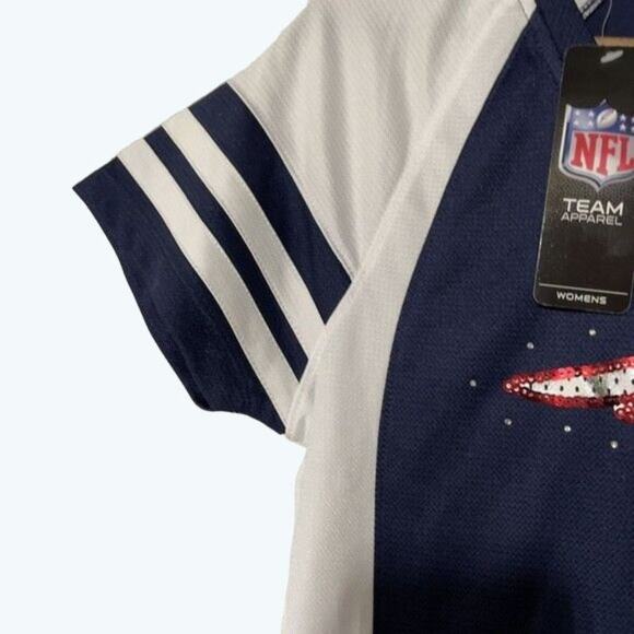 Majestic NFL Womens New England Patriots Football V-Neck Small Flaw NWT โฆ - Picture 9 of 13